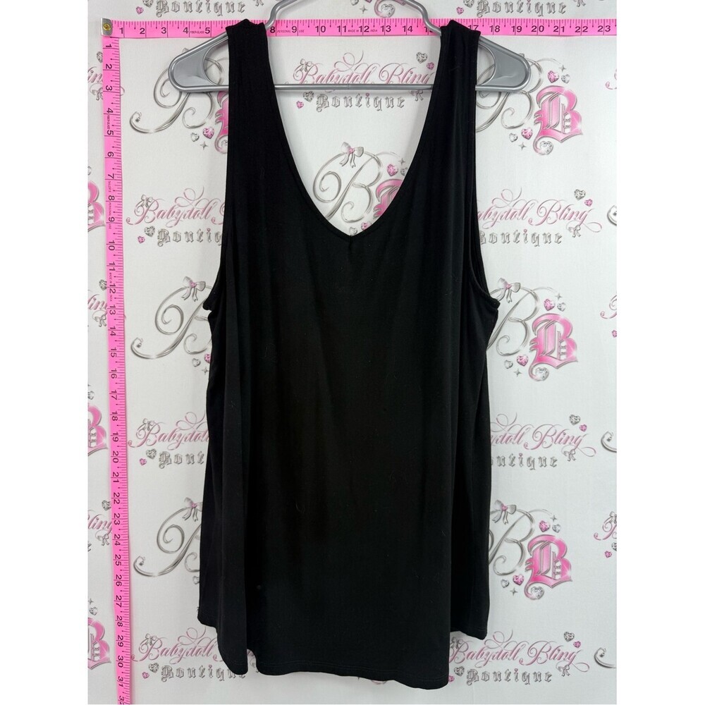 Dex tank top stretchy flowy basic Black V-Neck Sleeveless Tank Top